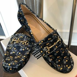 Cabi size 7 Carnaby loafers, with box